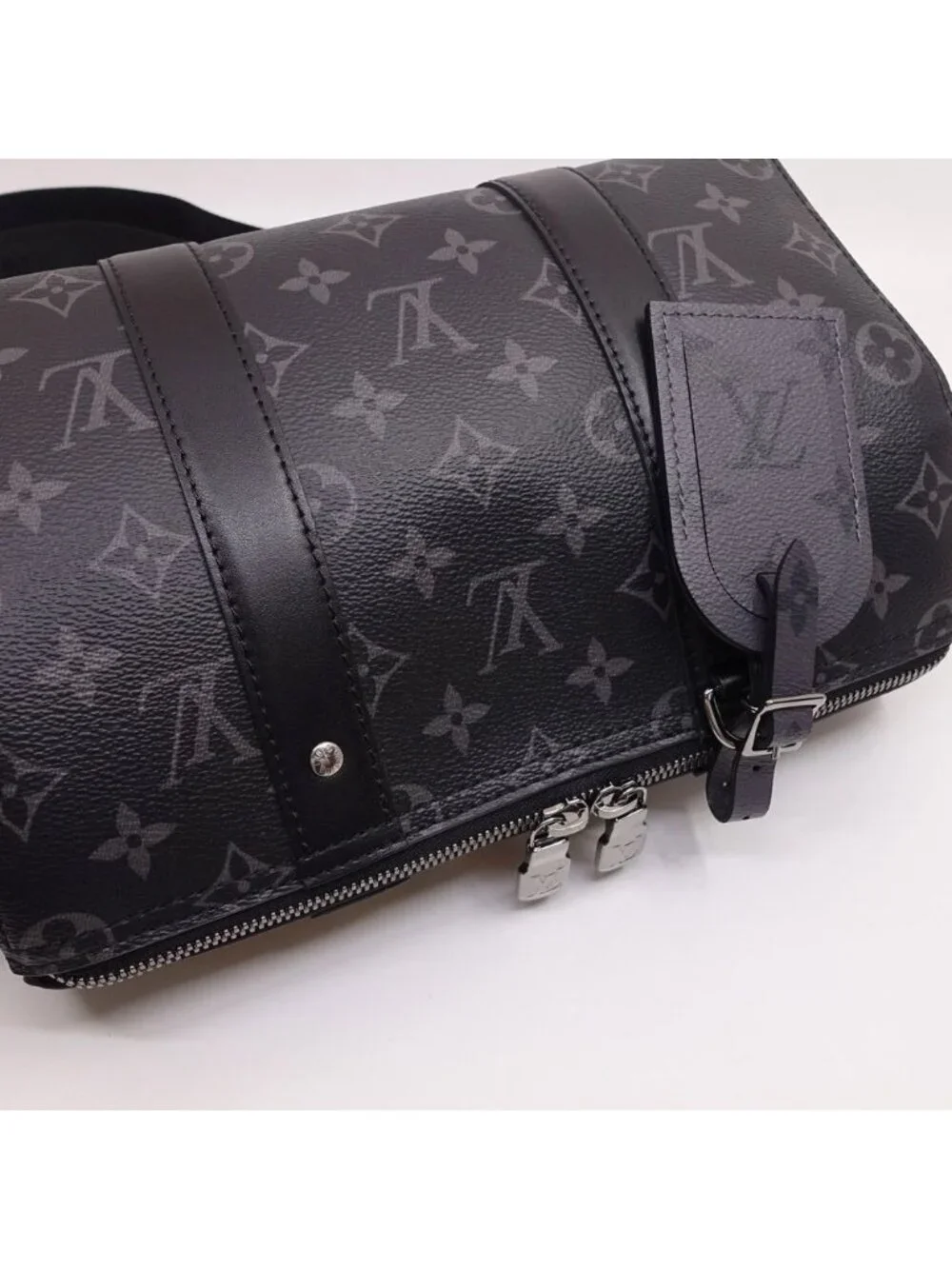 Louis Vuitton City Keepall Shoulder Bag Monogram Eclipse Reverse Black Silver